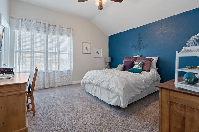 209 Birkshire DR, Georgetown, TX 78626