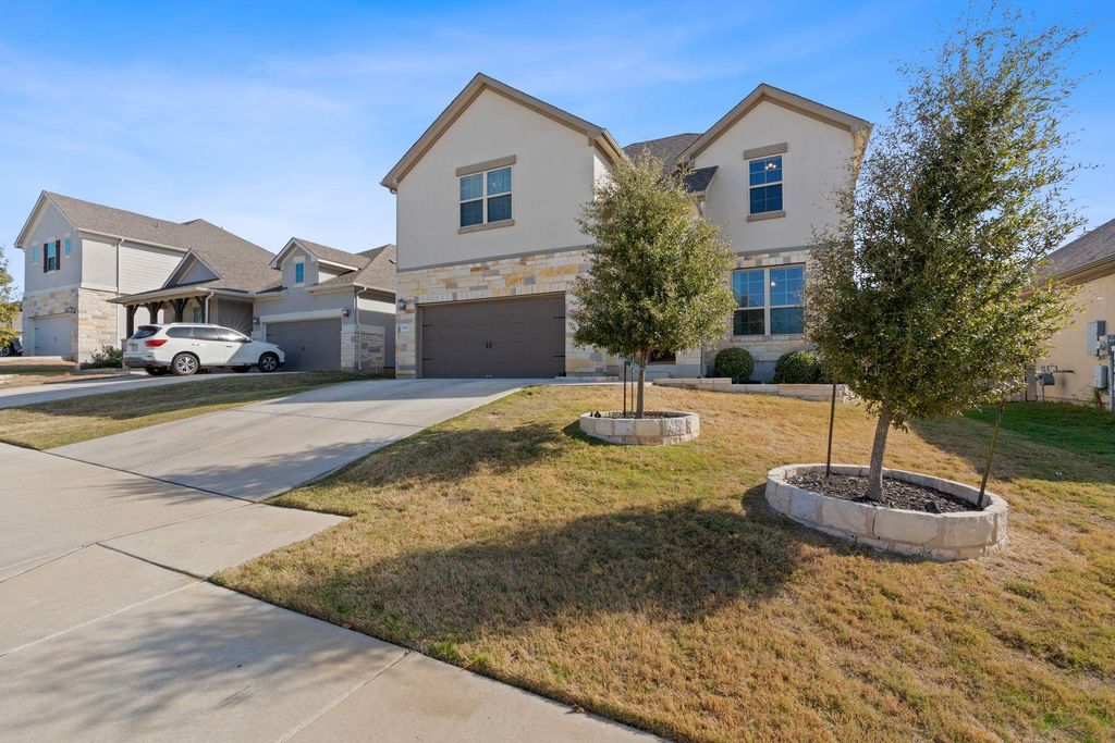209 Birkshire DR, Georgetown, TX 78626
