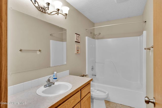 8561 W Nebraska ST, Rathdrum, ID 83858