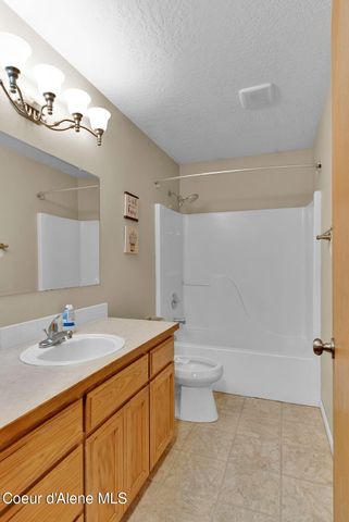 8561 W Nebraska ST, Rathdrum, ID 83858