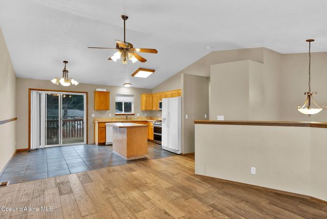 8561 W Nebraska ST, Rathdrum, ID 83858