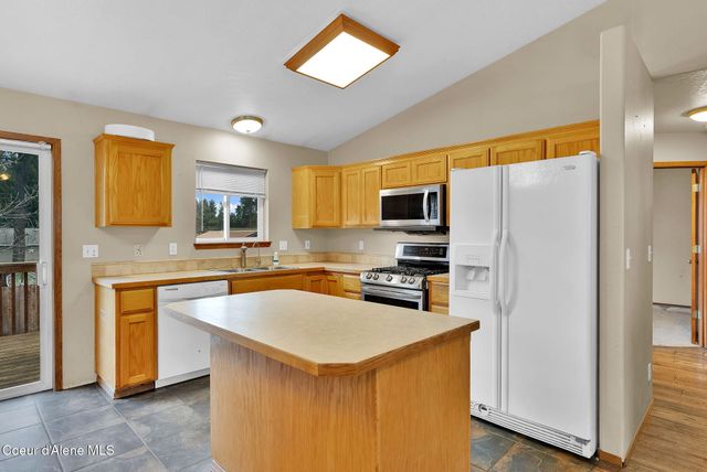 8561 W Nebraska ST, Rathdrum, ID 83858