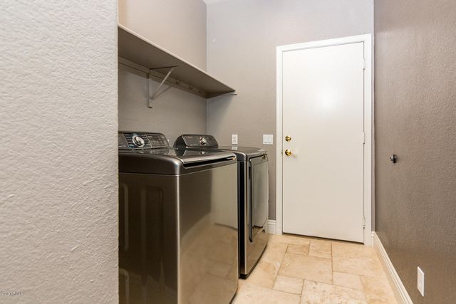 1471 W Bartlett Way, Chandler, AZ 85248