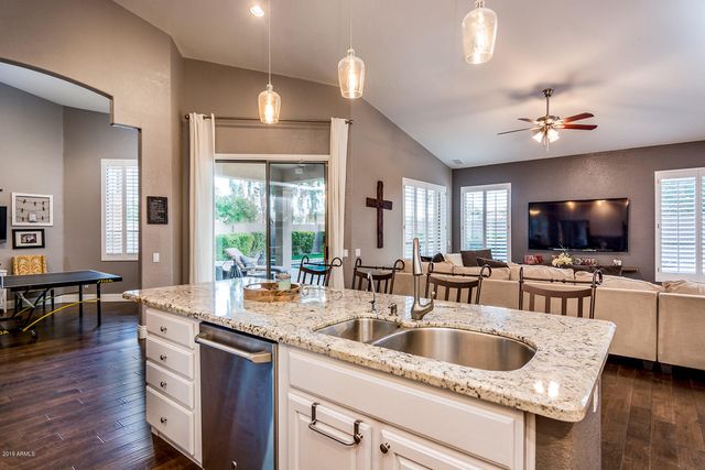 1471 W Bartlett Way, Chandler, AZ 85248