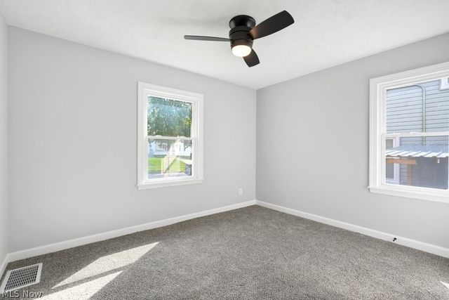 1696 Oakwood Avenue, Akron, OH 44301