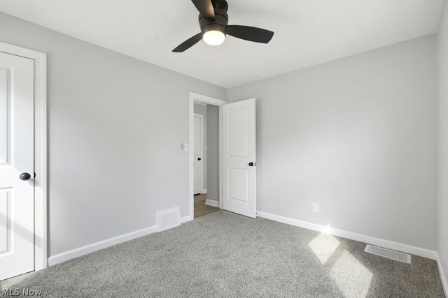 1696 Oakwood Avenue, Akron, OH 44301