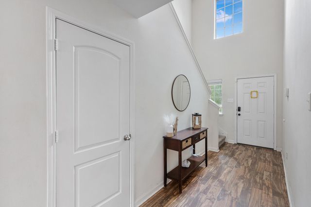 10035 Meadow Mill Forest Lane, Houston, TX 77044