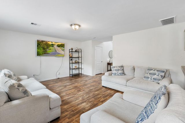 10035 Meadow Mill Forest Lane, Houston, TX 77044