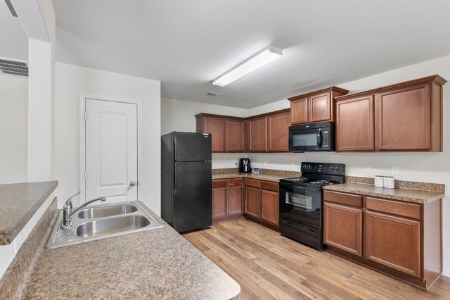 10035 Meadow Mill Forest Lane, Houston, TX 77044