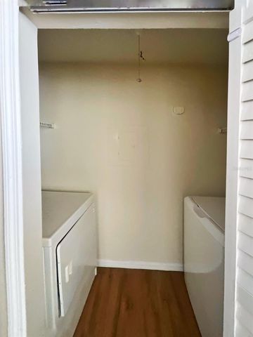 6148 WESTGATE DRIVE 302, Orlando, FL 32835