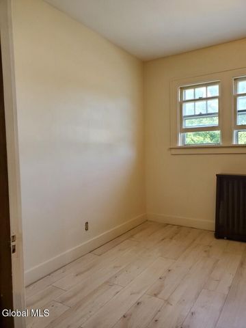 1058 Washington Avenue 2, Albany, NY 12203