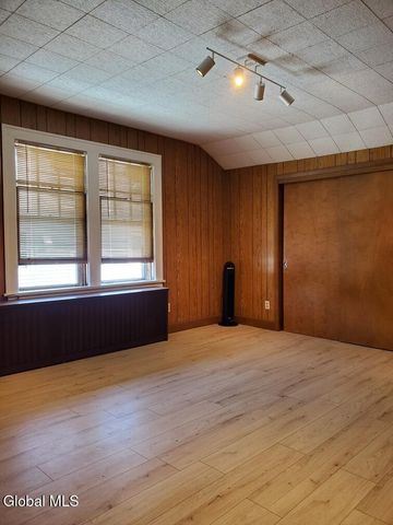 1058 Washington Avenue 2, Albany, NY 12203