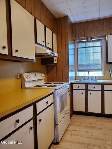 1058 Washington Avenue 2, Albany, NY 12203