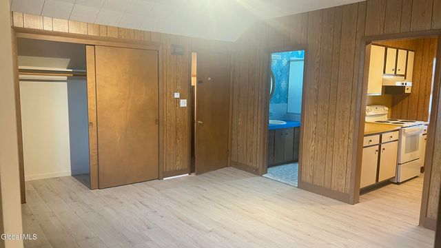 1058 Washington Avenue 2, Albany, NY 12203