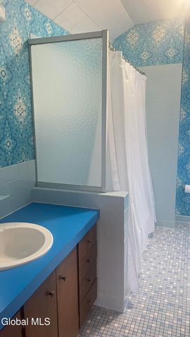 1058 Washington Avenue 2, Albany, NY 12203