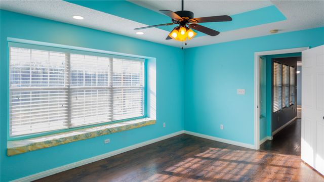 124 Topaz Circle, Hewitt, TX 76643