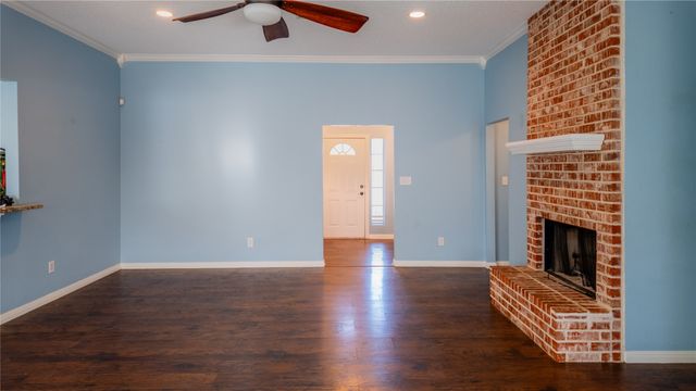 124 Topaz Circle, Hewitt, TX 76643