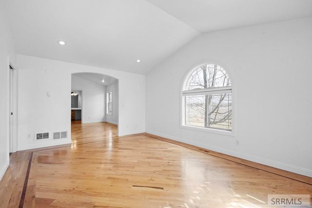 200 W Commons Road, Idaho Falls, ID 83401