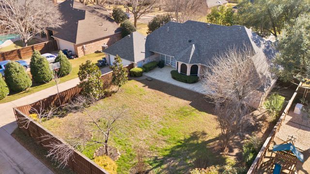 103 Hummingbird Lane, Ovilla, TX 75154