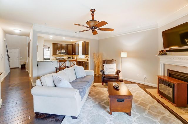 1373 Pinnacle Club Drive, Grove City, OH 43123