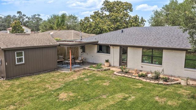 5425 Viking Drive, Houston, TX 77092