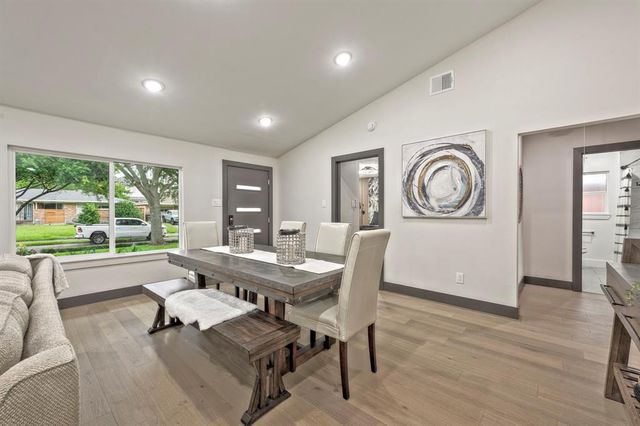 5425 Viking Drive, Houston, TX 77092