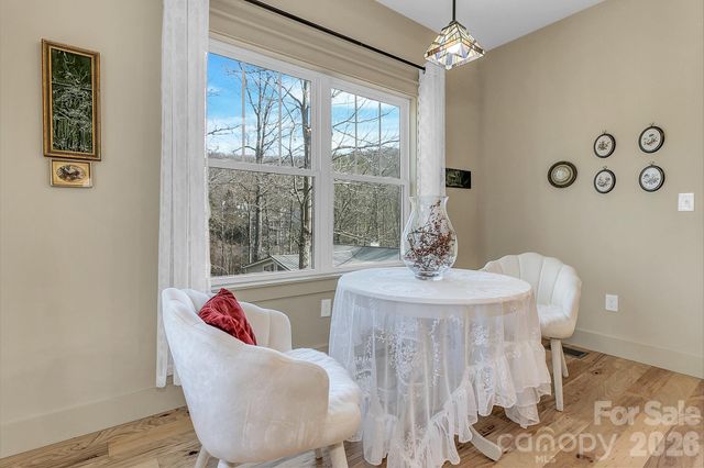 40 Rangeley Drive, Asheville, NC 28803