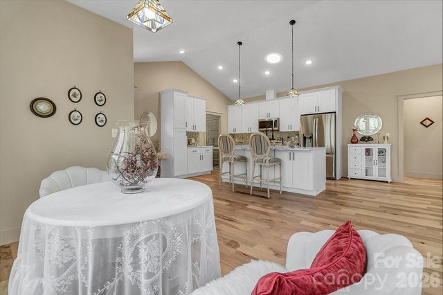 40 Rangeley Drive, Asheville, NC 28803
