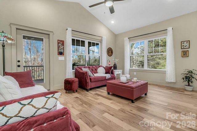 40 Rangeley Drive, Asheville, NC 28803