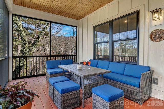40 Rangeley Drive, Asheville, NC 28803