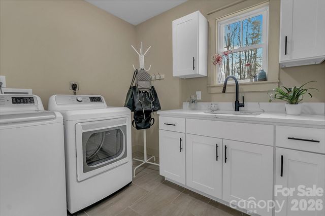 40 Rangeley Drive, Asheville, NC 28803