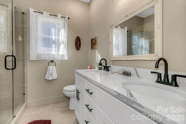 40 Rangeley Drive, Asheville, NC 28803