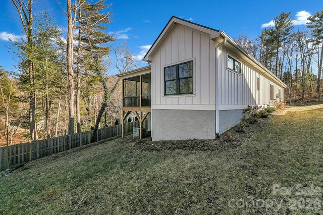 40 Rangeley Drive, Asheville, NC 28803