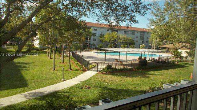 1400 SW 124th Ter 205Q, Pembroke Pines, FL 33027