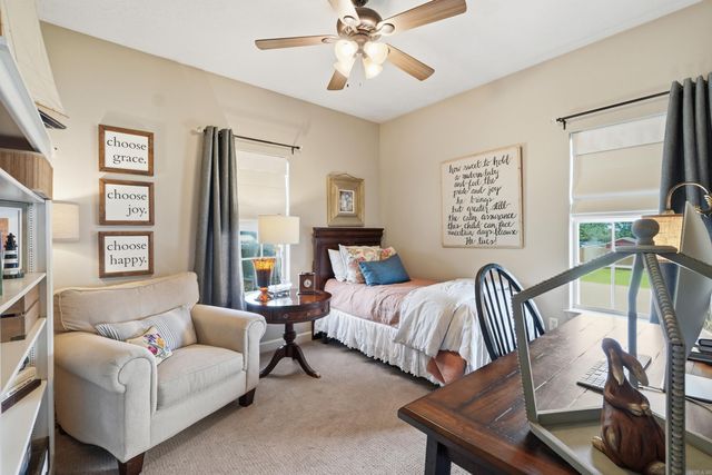 55 Linda Cir, Greenbrier, AR 72058