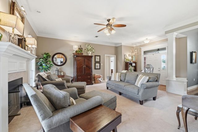 55 Linda Cir, Greenbrier, AR 72058