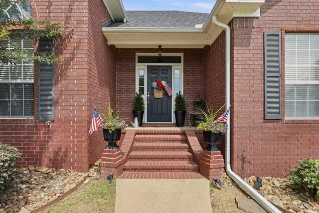 55 Linda Cir, Greenbrier, AR 72058