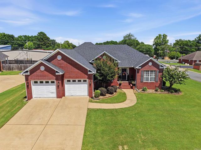 55 Linda Cir, Greenbrier, AR 72058