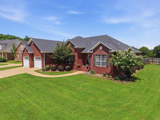 55 Linda Cir, Greenbrier, AR 72058