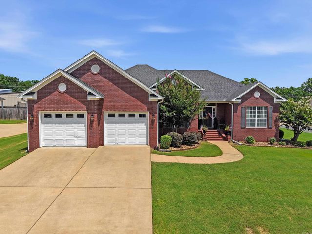 55 Linda Cir, Greenbrier, AR 72058