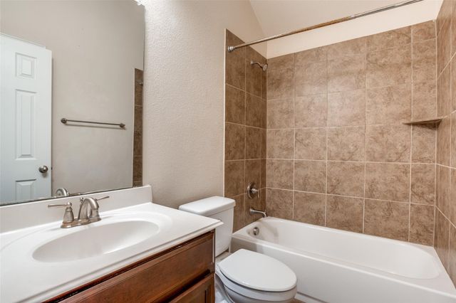 700 Golden Nugget Drive, Mckinney, TX 75069