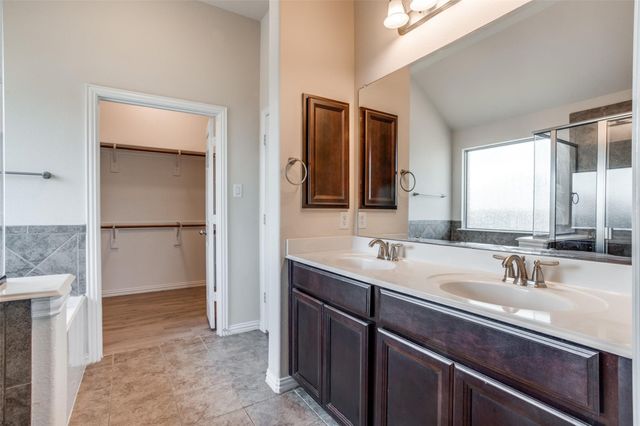 700 Golden Nugget Drive, Mckinney, TX 75069