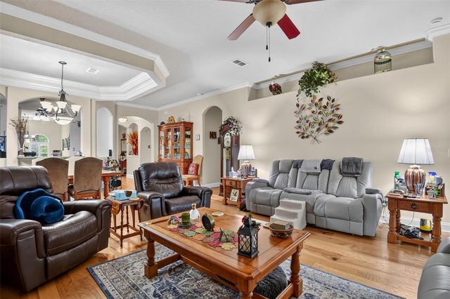 110 VIA ROMA, Ormond Beach, FL 32174