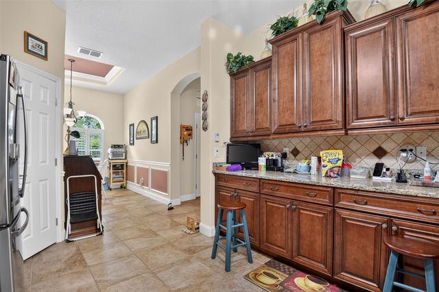 110 VIA ROMA, Ormond Beach, FL 32174