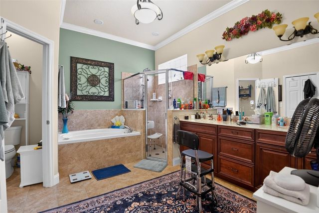 110 VIA ROMA, Ormond Beach, FL 32174