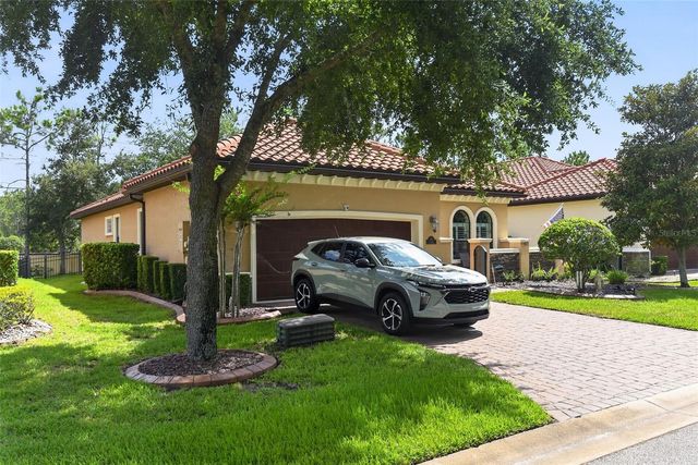 110 VIA ROMA, Ormond Beach, FL 32174