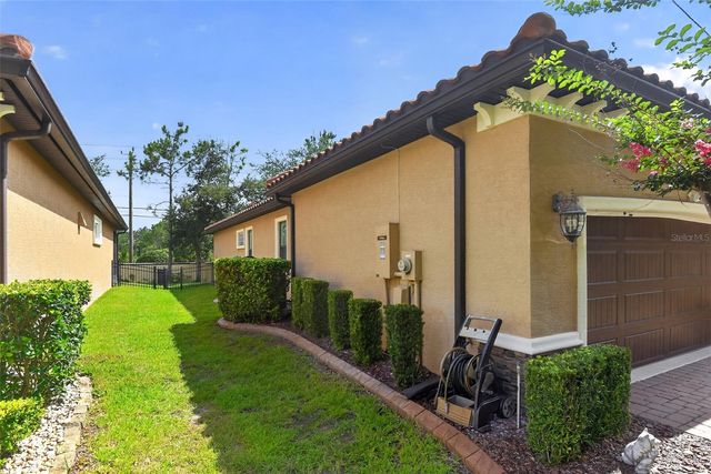 110 VIA ROMA, Ormond Beach, FL 32174