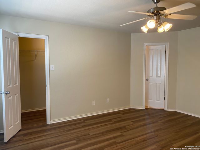 125 Rattlesnake Way, Cibolo, TX 78108