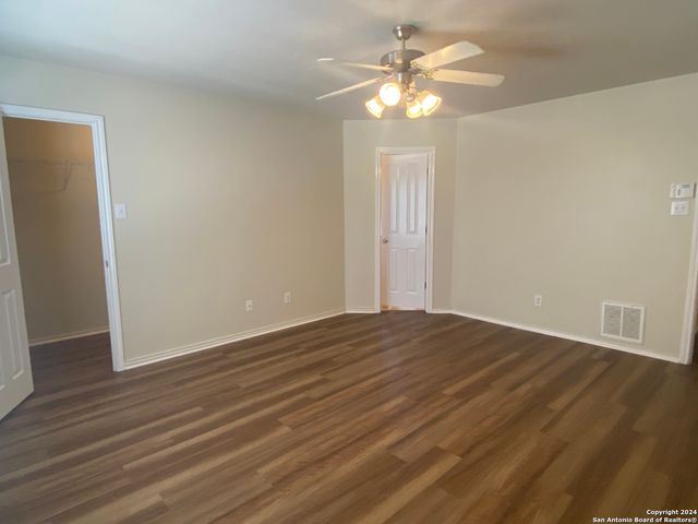 125 Rattlesnake Way, Cibolo, TX 78108