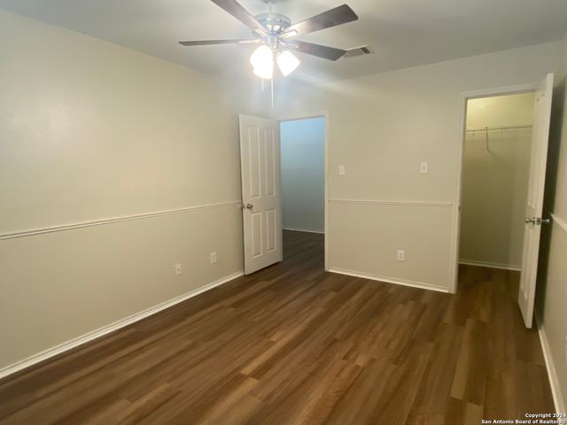 125 Rattlesnake Way, Cibolo, TX 78108